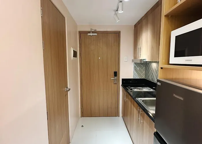 Apartment The Ritz Place At Shore 3 Residences *